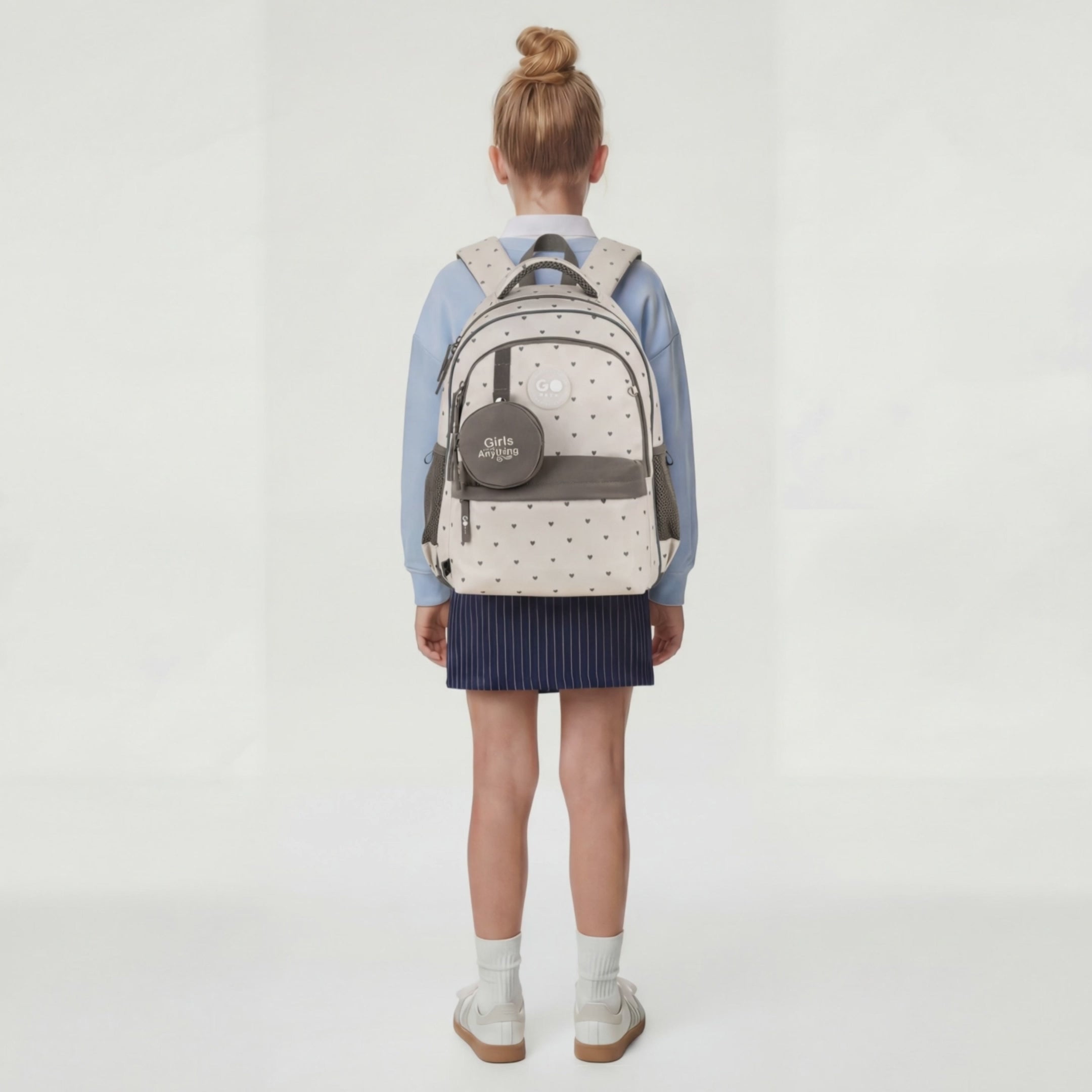 Załaduj wideo: Plecak GoPack Education Beige Polka Dots GO26-182M-3